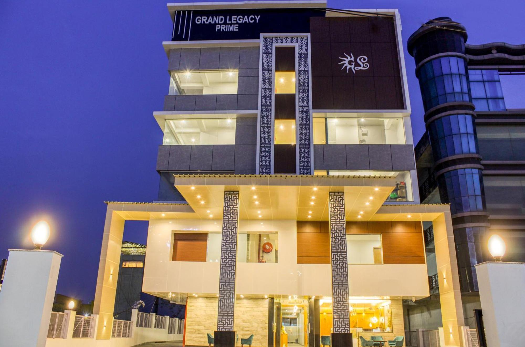 Zip By Spree Hotels Grand Legacy Prime Dehradun Esterno foto