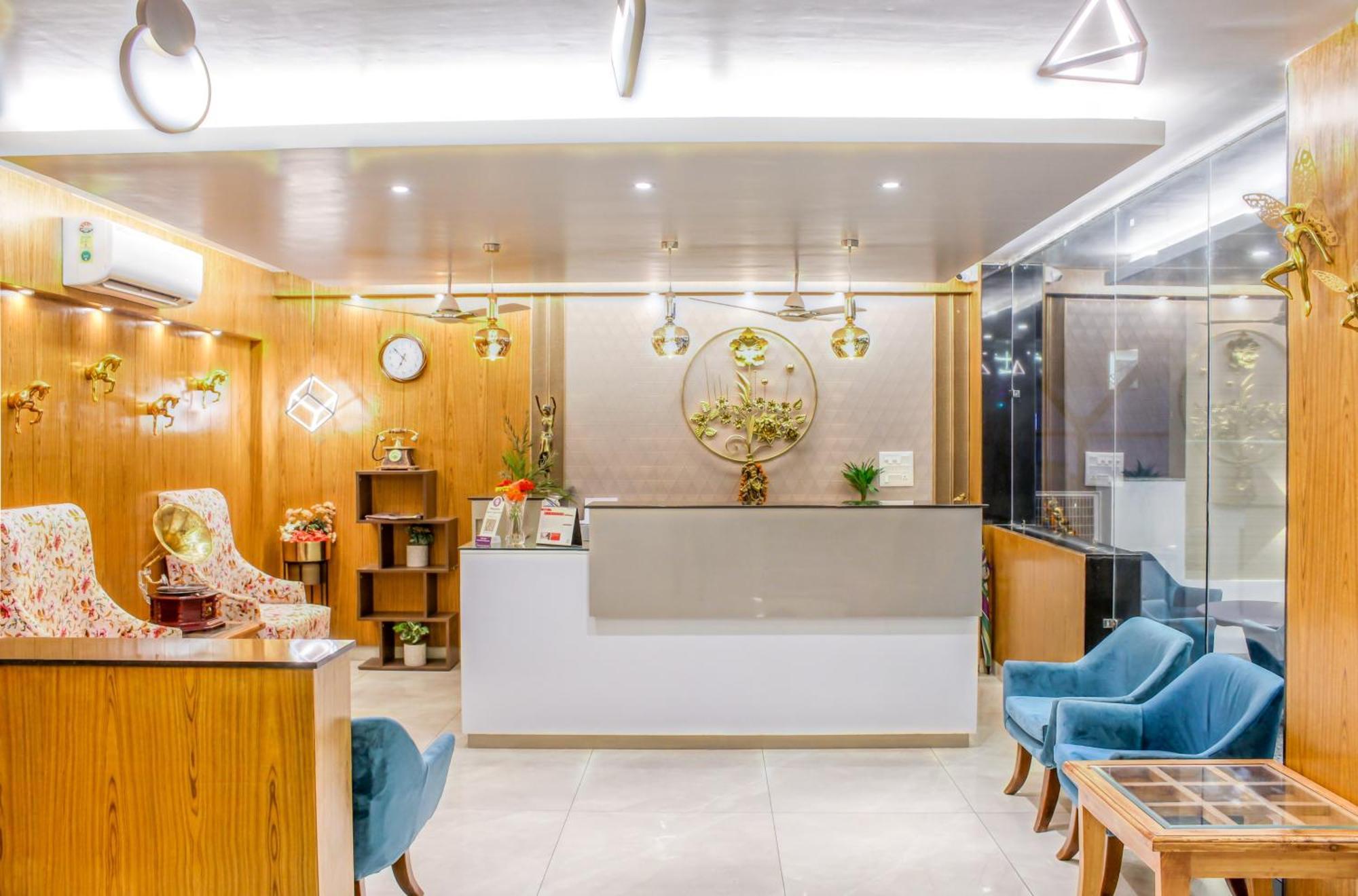 Zip By Spree Hotels Grand Legacy Prime Dehradun Esterno foto